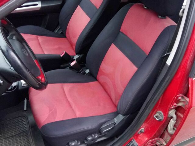 Красный Хендай Гетц, объемом двигателя 1.4 л и пробегом 219 тыс. км за 4800 $, фото 8 на Automoto.ua