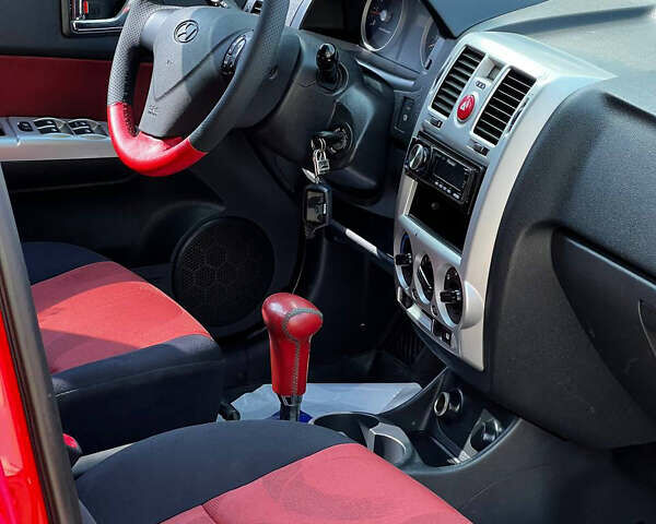 Хендай Гетц 2006 у Дніпро (Дніпропетровську) на Automoto.ua Червоний Хендай Гетц, об'ємом двигуна 1.4 л та пробігом 210 тис. км за 4799 $, фото 12 на Automoto.ua