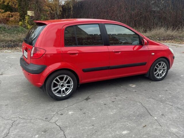 Червоний Хендай Гетц, об'ємом двигуна 1.4 л та пробігом 201 тис. км за 5000 $, фото 3 на Automoto.ua