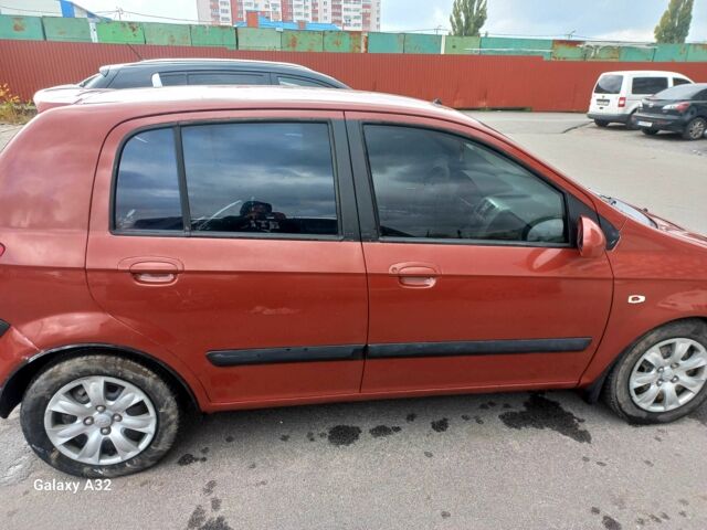Хендай Гетц 2006 у Вінниці на Automoto.ua Червоний Хендай Гетц, об'ємом двигуна 1.4 л та пробігом 250 тис. км за 3000 $, фото 1 на Automoto.ua