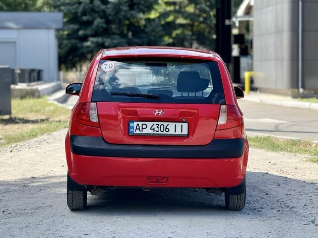 Червоний Хендай Гетц, об'ємом двигуна 1.4 л та пробігом 200 тис. км за 5499 $, фото 5 на Automoto.ua