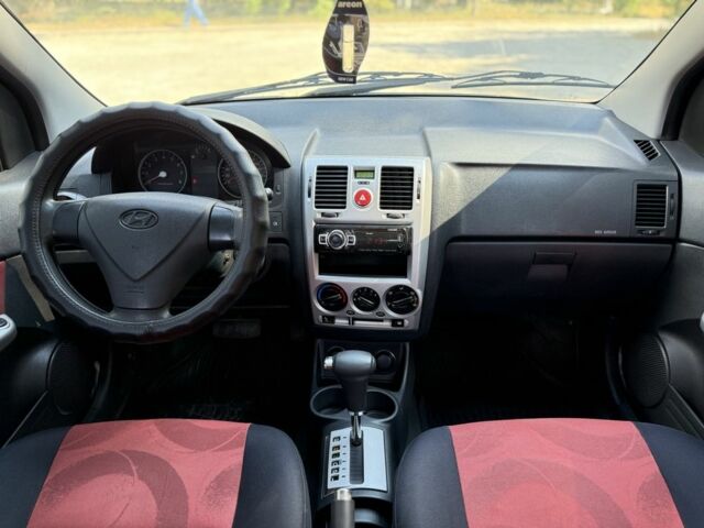 Червоний Хендай Гетц, об'ємом двигуна 1.4 л та пробігом 200 тис. км за 5499 $, фото 9 на Automoto.ua