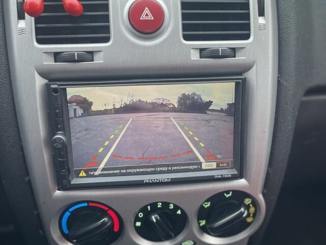 Червоний Хендай Гетц, об'ємом двигуна 1.4 л та пробігом 201 тис. км за 5000 $, фото 22 на Automoto.ua