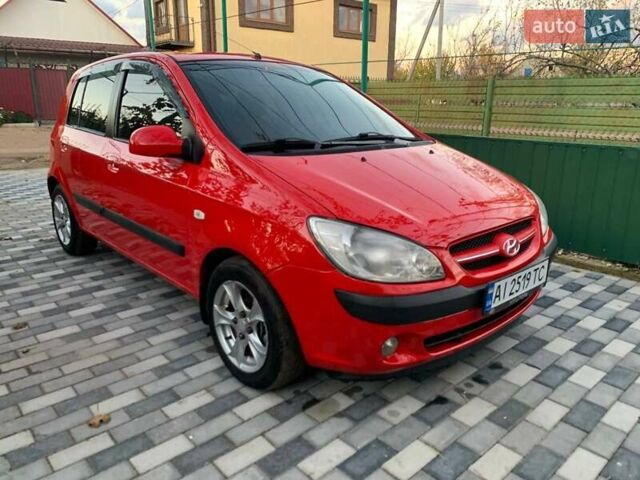Красный Хендай Гетц, объемом двигателя 1.4 л и пробегом 292 тыс. км за 3950 $, фото 3 на Automoto.ua