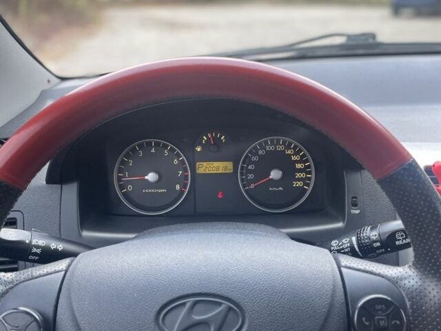 Червоний Хендай Гетц, об'ємом двигуна 1.4 л та пробігом 201 тис. км за 5000 $, фото 20 на Automoto.ua