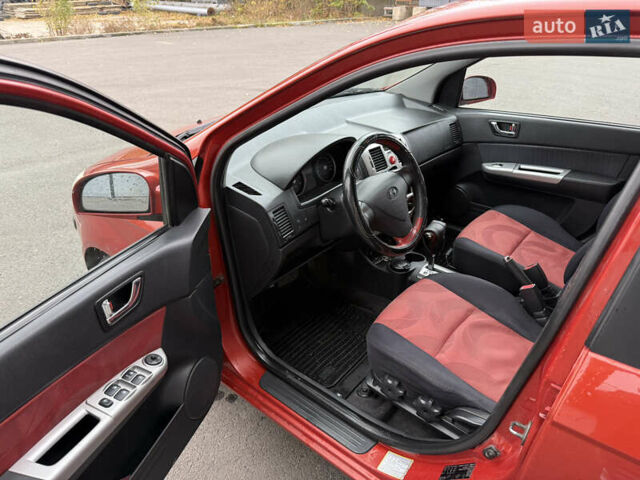 Червоний Хендай Гетц, об'ємом двигуна 1.4 л та пробігом 205 тис. км за 5200 $, фото 7 на Automoto.ua