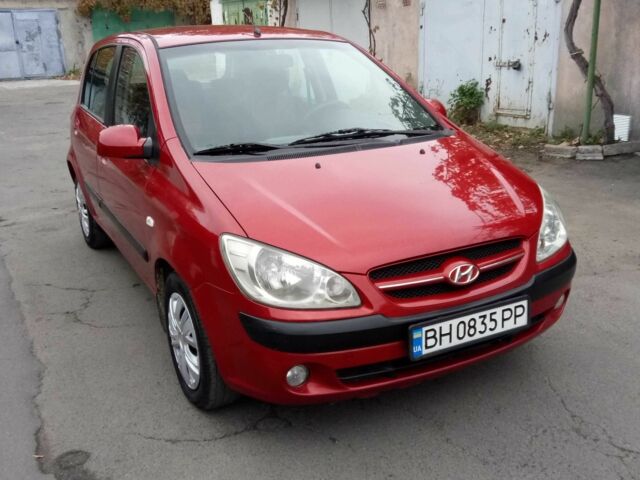 Красный Хендай Гетц, объемом двигателя 1.4 л и пробегом 219 тыс. км за 4800 $, фото 6 на Automoto.ua