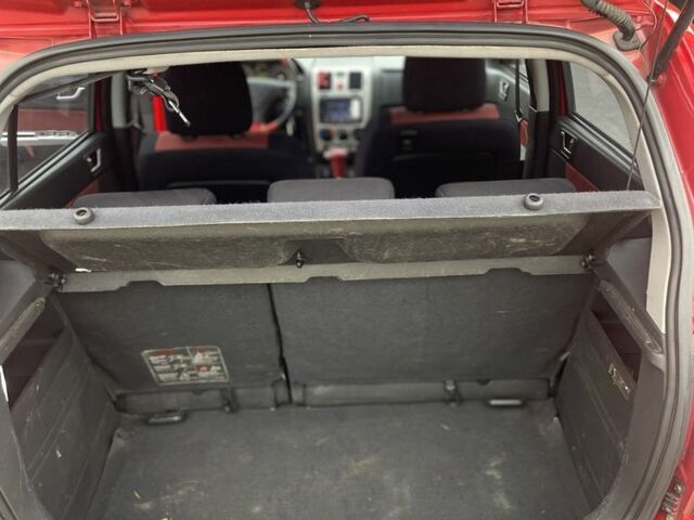 Червоний Хендай Гетц, об'ємом двигуна 1.4 л та пробігом 201 тис. км за 5000 $, фото 13 на Automoto.ua