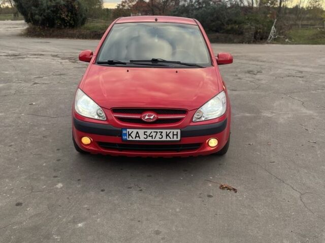 Червоний Хендай Гетц, об'ємом двигуна 1.4 л та пробігом 201 тис. км за 5000 $, фото 1 на Automoto.ua