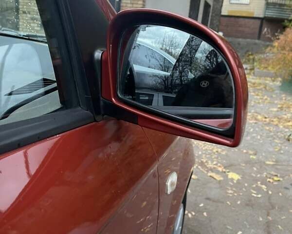 Красный Хендай Гетц, объемом двигателя 1.4 л и пробегом 197 тыс. км за 5750 $, фото 4 на Automoto.ua