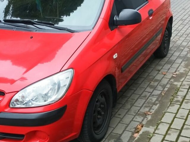 Червоний Хендай Гетц, об'ємом двигуна 1.1 л та пробігом 207 тис. км за 3700 $, фото 1 на Automoto.ua