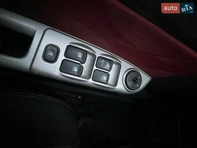 Красный Хендай Гетц, объемом двигателя 1.4 л и пробегом 197 тыс. км за 5750 $, фото 9 на Automoto.ua