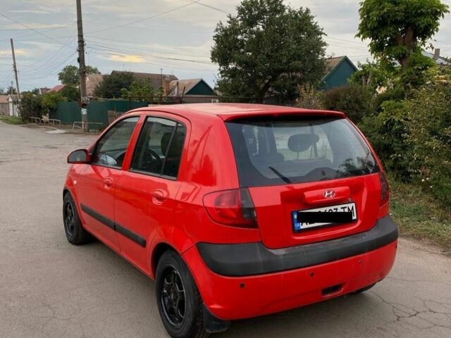 Червоний Хендай Гетц, об'ємом двигуна 1.6 л та пробігом 167 тис. км за 4900 $, фото 4 на Automoto.ua