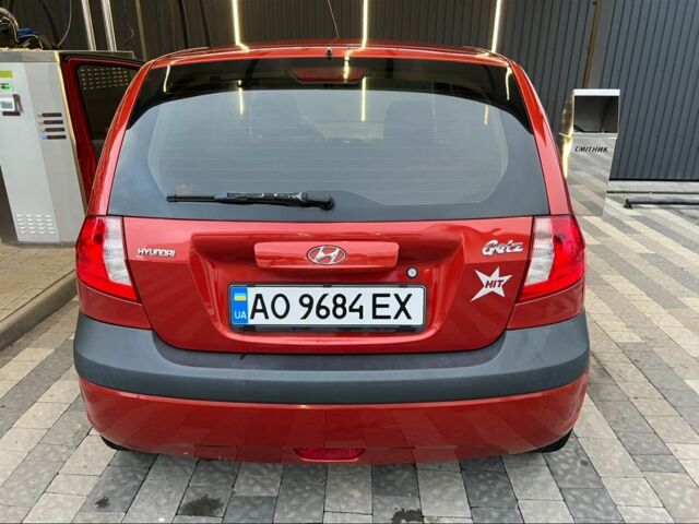 Красный Хендай Гетц, объемом двигателя 1.1 л и пробегом 170 тыс. км за 3844 $, фото 1 на Automoto.ua