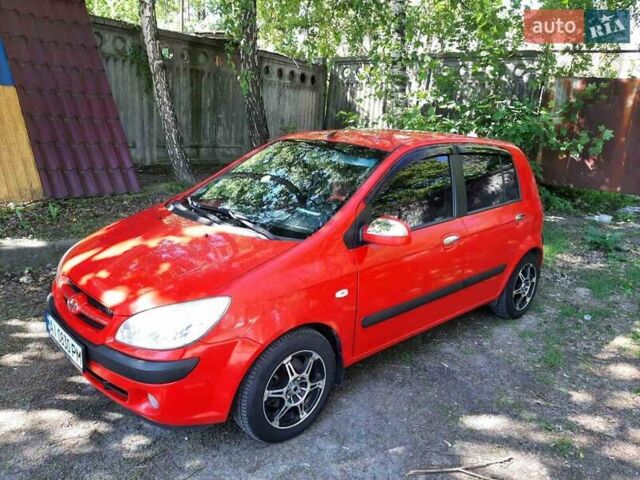 Червоний Хендай Гетц, об'ємом двигуна 1.6 л та пробігом 220 тис. км за 4500 $, фото 7 на Automoto.ua
