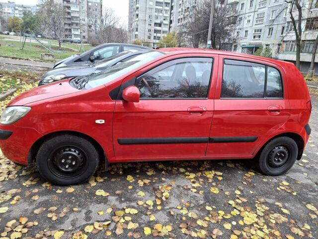 Красный Хендай Гетц, объемом двигателя 1.4 л и пробегом 177 тыс. км за 4800 $, фото 4 на Automoto.ua