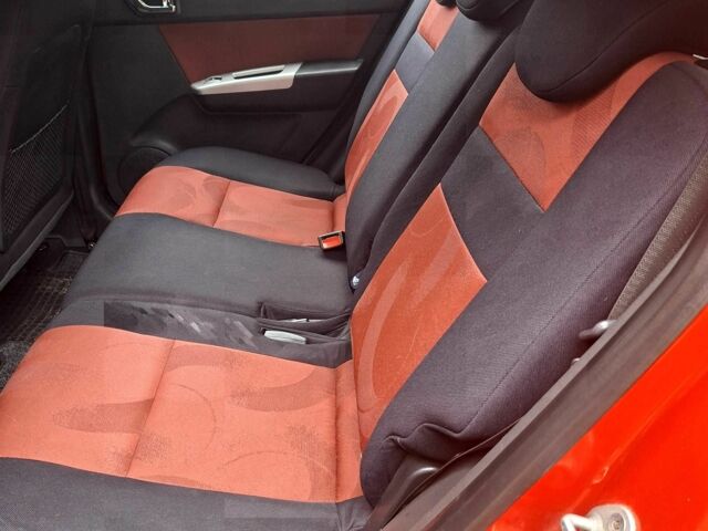 Красный Хендай Гетц, объемом двигателя 1.4 л и пробегом 177 тыс. км за 4800 $, фото 2 на Automoto.ua