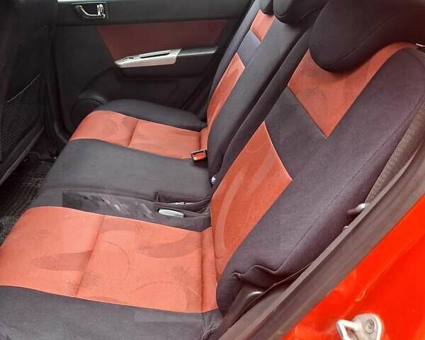 Красный Хендай Гетц, объемом двигателя 1.4 л и пробегом 177 тыс. км за 4800 $, фото 1 на Automoto.ua