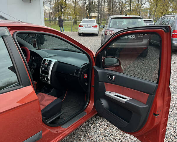 Красный Хендай Гетц, объемом двигателя 1.4 л и пробегом 188 тыс. км за 5950 $, фото 14 на Automoto.ua