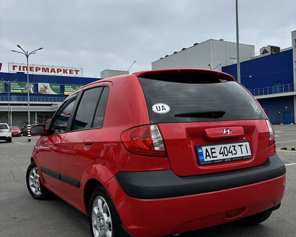 Червоний Хендай Гетц, об'ємом двигуна 1.6 л та пробігом 180 тис. км за 5990 $, фото 2 на Automoto.ua