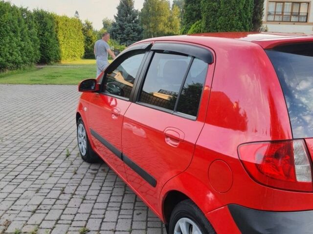 Червоний Хендай Гетц, об'ємом двигуна 1.4 л та пробігом 267 тис. км за 4100 $, фото 2 на Automoto.ua