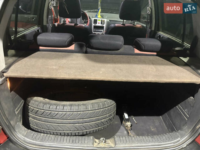 Красный Хендай Гетц, объемом двигателя 1.4 л и пробегом 217 тыс. км за 5700 $, фото 7 на Automoto.ua