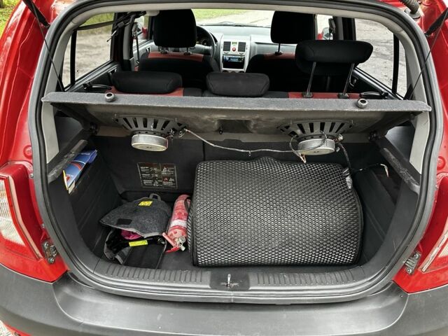 Красный Хендай Гетц, объемом двигателя 1.4 л и пробегом 162 тыс. км за 4999 $, фото 20 на Automoto.ua