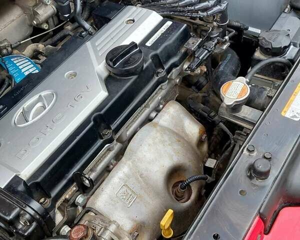 Червоний Хендай Гетц, об'ємом двигуна 1.4 л та пробігом 118 тис. км за 5500 $, фото 5 на Automoto.ua