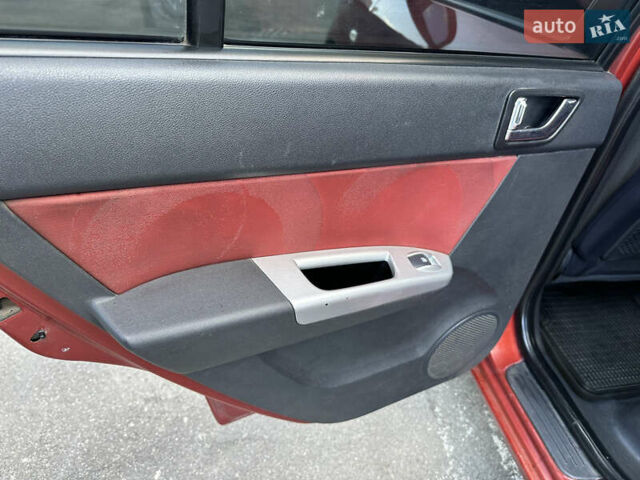 Красный Хендай Гетц, объемом двигателя 1.4 л и пробегом 157 тыс. км за 4899 $, фото 21 на Automoto.ua