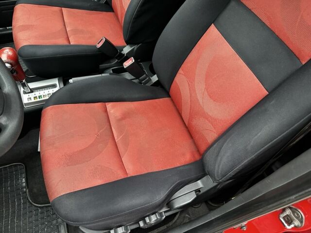 Красный Хендай Гетц, объемом двигателя 1.4 л и пробегом 162 тыс. км за 4999 $, фото 14 на Automoto.ua