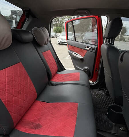 Червоний Хендай Гетц, об'ємом двигуна 1.6 л та пробігом 180 тис. км за 5990 $, фото 10 на Automoto.ua