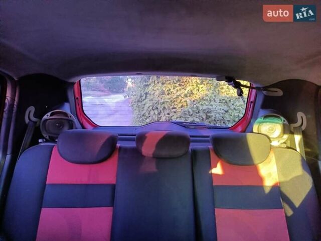 Червоний Хендай Гетц, об'ємом двигуна 1.6 л та пробігом 205 тис. км за 4500 $, фото 11 на Automoto.ua