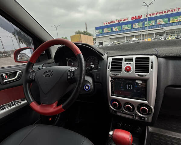 Червоний Хендай Гетц, об'ємом двигуна 1.6 л та пробігом 180 тис. км за 5990 $, фото 8 на Automoto.ua
