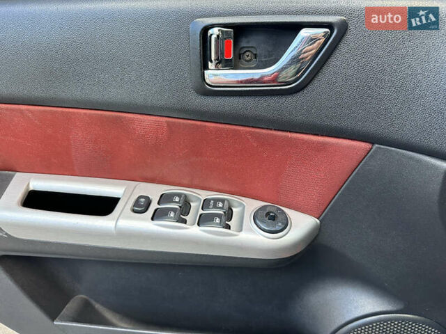 Красный Хендай Гетц, объемом двигателя 1.4 л и пробегом 157 тыс. км за 4899 $, фото 25 на Automoto.ua