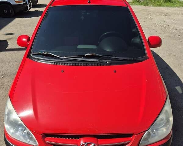 Червоний Хендай Гетц, об'ємом двигуна 1.6 л та пробігом 205 тис. км за 4500 $, фото 4 на Automoto.ua