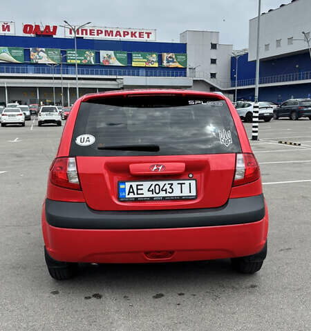 Червоний Хендай Гетц, об'ємом двигуна 1.6 л та пробігом 180 тис. км за 5990 $, фото 3 на Automoto.ua