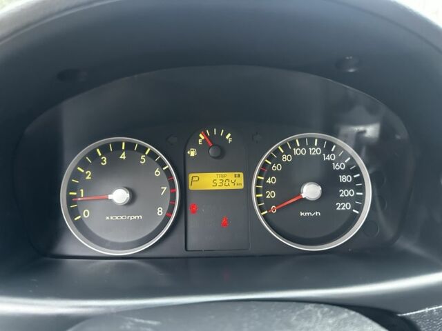 Красный Хендай Гетц, объемом двигателя 1.4 л и пробегом 162 тыс. км за 4999 $, фото 16 на Automoto.ua