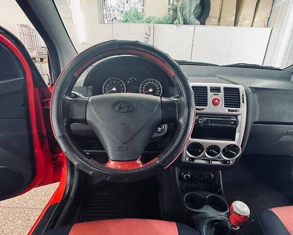 Червоний Хендай Гетц, об'ємом двигуна 1.4 л та пробігом 138 тис. км за 4100 $, фото 10 на Automoto.ua