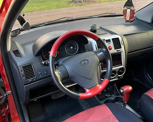 Червоний Хендай Гетц, об'ємом двигуна 1.4 л та пробігом 160 тис. км за 5000 $, фото 4 на Automoto.ua