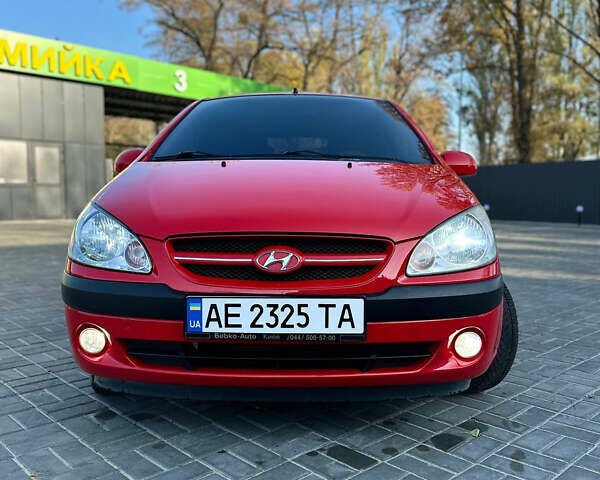 Красный Хендай Гетц, объемом двигателя 1.6 л и пробегом 170 тыс. км за 5600 $, фото 20 на Automoto.ua