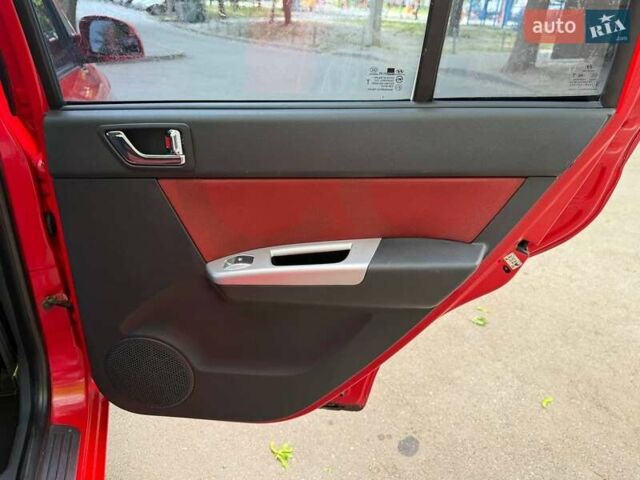 Красный Хендай Гетц, объемом двигателя 1.6 л и пробегом 130 тыс. км за 5600 $, фото 24 на Automoto.ua