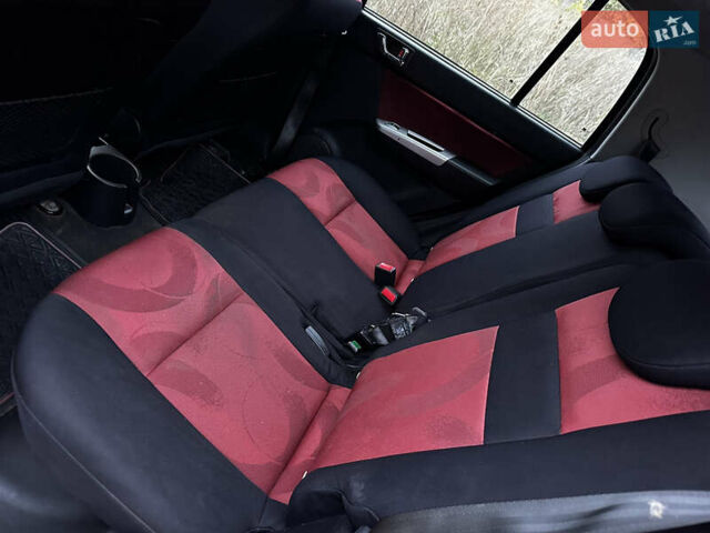 Красный Хендай Гетц, объемом двигателя 0 л и пробегом 210 тыс. км за 2500 $, фото 7 на Automoto.ua