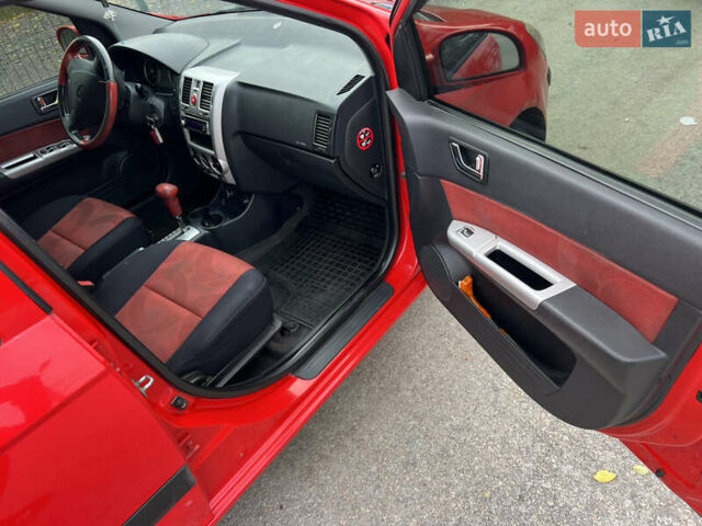Хендай Гетц 2007 в Киеве на Automoto.ua Красный Хендай Гетц, объемом двигателя 1.4 л и пробегом 180 тыс. км за 4400 $, фото 2 на Automoto.ua