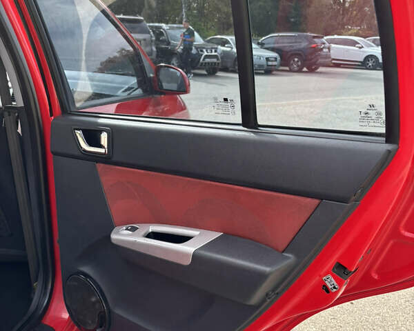 Червоний Хендай Гетц, об'ємом двигуна 1.4 л та пробігом 232 тис. км за 4250 $, фото 19 на Automoto.ua