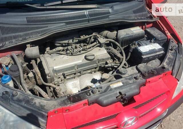 Червоний Хендай Гетц, об'ємом двигуна 1.4 л та пробігом 212 тис. км за 5700 $, фото 10 на Automoto.ua
