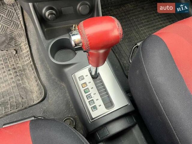 Червоний Хендай Гетц, об'ємом двигуна 1.4 л та пробігом 159 тис. км за 6440 $, фото 26 на Automoto.ua