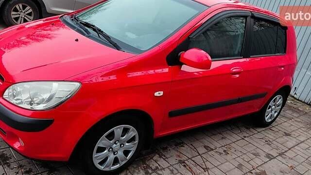 Красный Хендай Гетц, объемом двигателя 1.6 л и пробегом 106 тыс. км за 5900 $, фото 3 на Automoto.ua