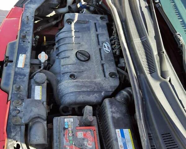 Червоний Хендай Гетц, об'ємом двигуна 1.6 л та пробігом 220 тис. км за 4500 $, фото 17 на Automoto.ua