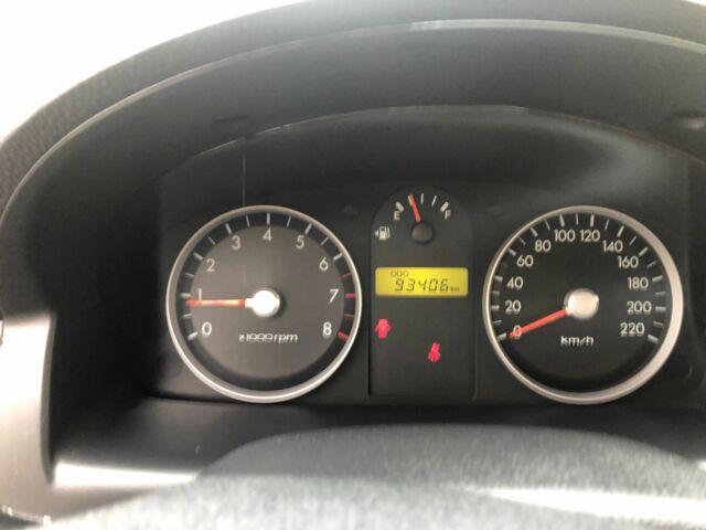 Красный Хендай Гетц, объемом двигателя 1.4 л и пробегом 94 тыс. км за 4950 $, фото 15 на Automoto.ua