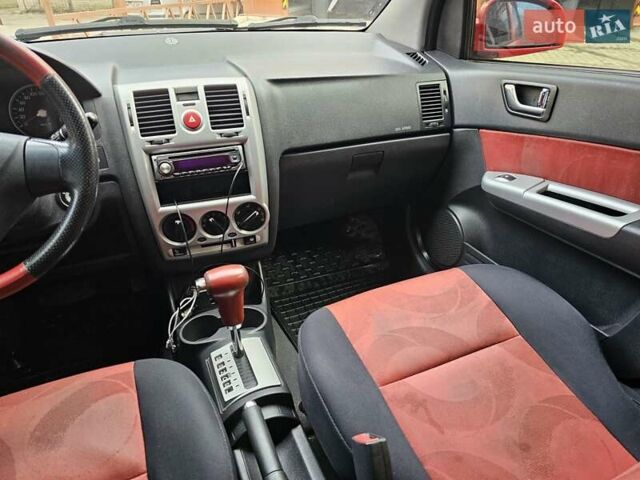 Красный Хендай Гетц, объемом двигателя 1.4 л и пробегом 189 тыс. км за 4950 $, фото 11 на Automoto.ua